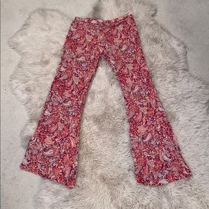 Billabong paisley pants 🌸